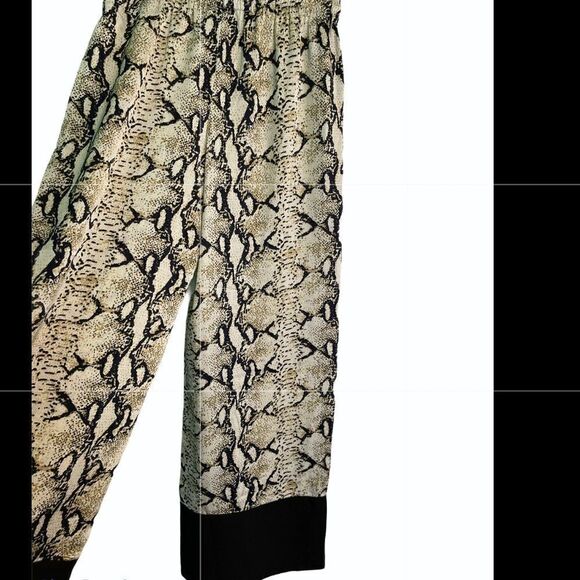 3/$25 PATRIZIA LUCA Animal Print Wide Leg Pants.Size XS - Picture 2 of 10